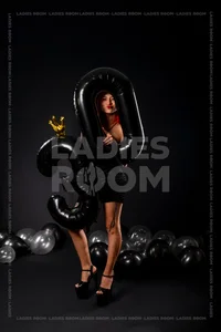 TAFITASLAVEの🖤 A Happy Birthday 🎉✨の 3枚の写真