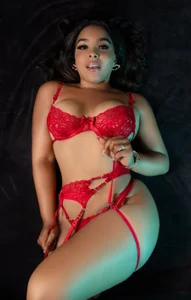 EileenBenzon kullanıcısının I don’t know why, but I feel like I’ve known you my whole life. albümü -  3 fotoğraf