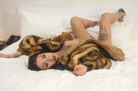 savthastripper Sav Gambar 2