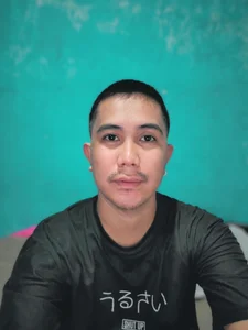 Boytoy_asian Public Pic 7