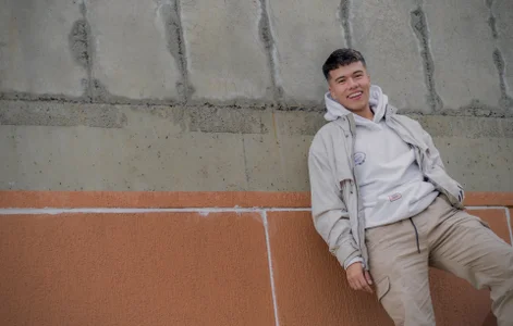 Logan_smith1 Sall we go out for a while?  7টি ছবি