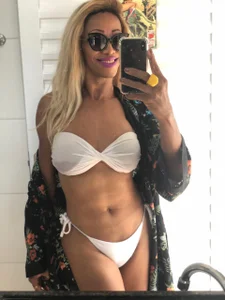 Public de paolla23cm_brasil  2 Imagens