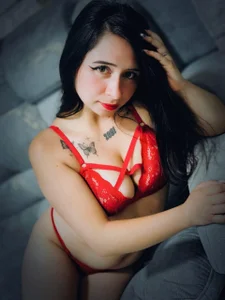 SofyPetite A little bit of everything 💕 Foto 3