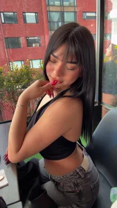 LARIISSAEVANS's photo
