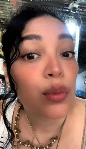 Flabia_Roses kullanıcısının Public albümü -  6 fotoğraf