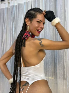 VenusDanielss I WISH YOU MERRY XMAS🤍 Bilde 6