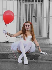 AnisiaFarina Trick or Tease? 👻🔥 Pic 3