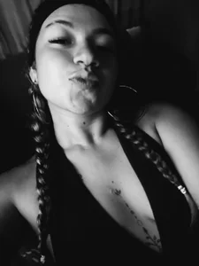 CLOEE_CRUZZ Public slika