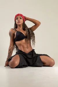 Just Mel💜 de MelanieMiller_  5 Imagens