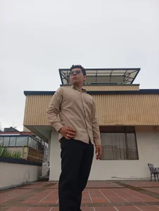 HugoBlaze Public Immagine  2