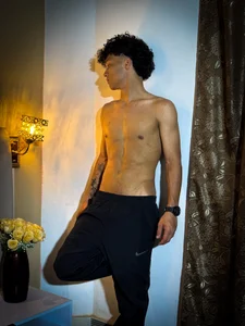 ArezVozz Public Pic 4