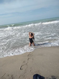 Scaarlett_Fox_ YOU FAVORITE MILF IN BEACH ♥ Foto 4