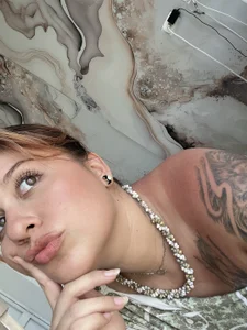 Juli520_ Public Pic 8