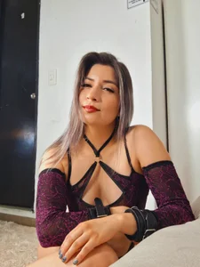 Zdjęcia ElizabethAdams_ Lustful spaces and full of perversity 🔥:  4