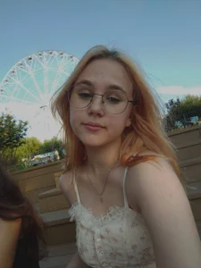 Ariana-May Public Gambar 5