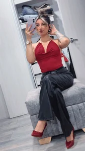 _aitana_001 formal and sexy slika