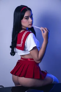 SchoolGirl 💞🍒