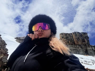 AtheneaRossiのColdの枚の写真