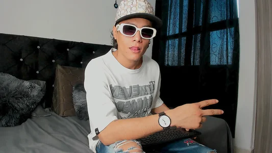 freeFromDesire some of us Pic 9