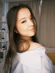 Vibey wifey 🌸 de CarmanHenning  2 photos