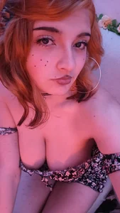 123xanny head red Pic 7