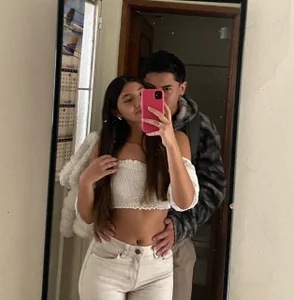 ScarlettAndLucasのPublicの 5枚の写真