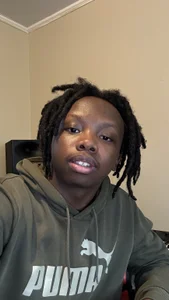 Public de YourLittleBoyfriend Foto