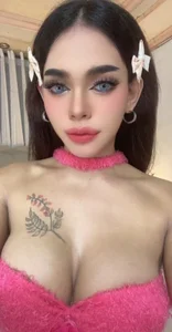 MochaliciousTransOnTop Public  6. fénykép