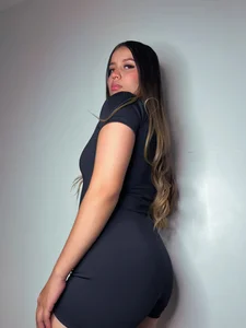 SamanthaMorgan__ Public slika 4