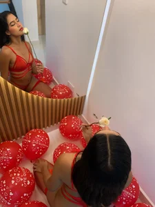 Laura-mayer Valentine's Day  3. fénykép