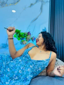 Zdjęcia SamanthaFox_8 Caresses in Pink:  5