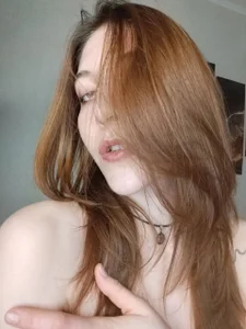 ClariceWellen I'm beautiful again Pic 3