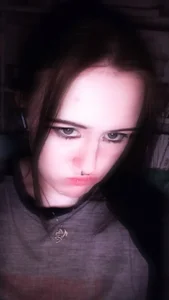 KattieOvdenk touch me Bilde 3