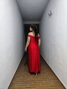 Lia_Hurley: Happy Valentine's Day ( 3 фото)