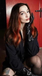 MarieKarma 🖤🧡 Foto 7