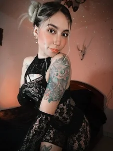 Saucy_Jenn Come, give me a kiss 🫶🏼 Immagine  4