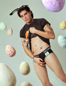 Karimferrer: happy easter ( 3 фото)