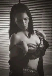 nathalie_blazePublic Bild