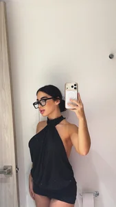 MaddyMay_ 👀🫦 Foto 3