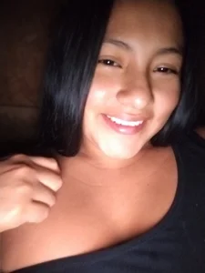Angie_Dari Public Pic 2