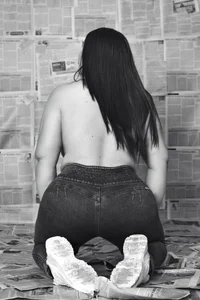 hotmature1 的 I am in the newspaper ♥♥ 色情图片 2