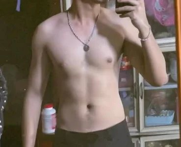 Public de asshleel  3 Imagens