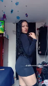 ashley-17 Public 사진 2