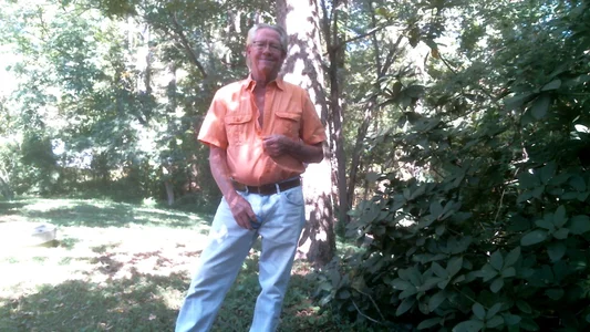 Bramro409 Outdoors টি ছবি