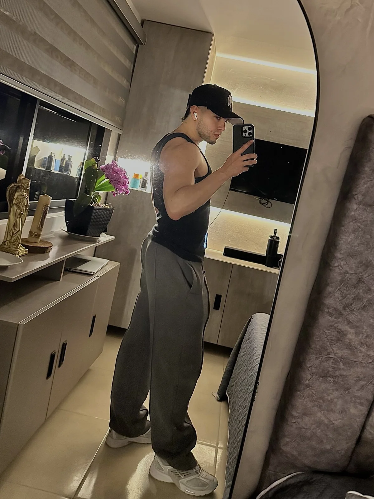 GrantBlake Image populaire  3749