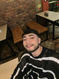 LeoFerrer_ Public Foto