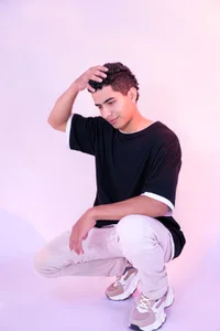 Noah_Greenhartt 💣 Relax… I’m in control. Pic 4