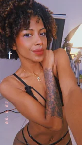 NaomiClay Daily coffee & something else ✨💋 Pic 7