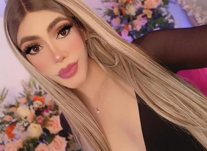 Innocent face 😈 de Laurenn_evans Foto 2