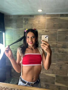 Mara_Summerr sexy in my mirror Pic 3